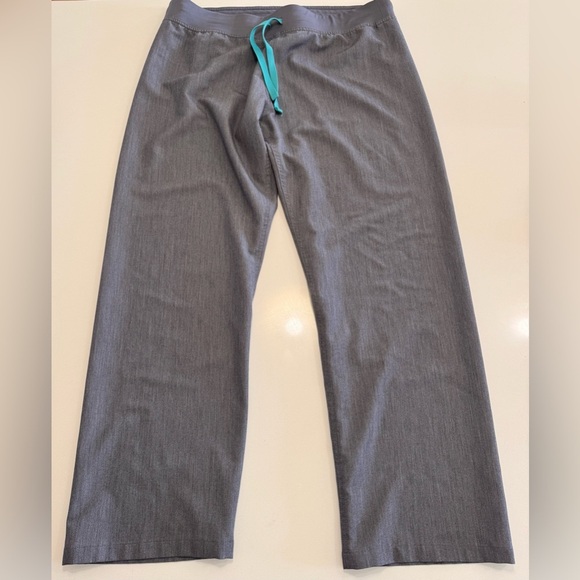 Figs Pants - FIGS High Waisted Livingston Basic Scrub Pants Gray T21003P Women’s Size L/P
